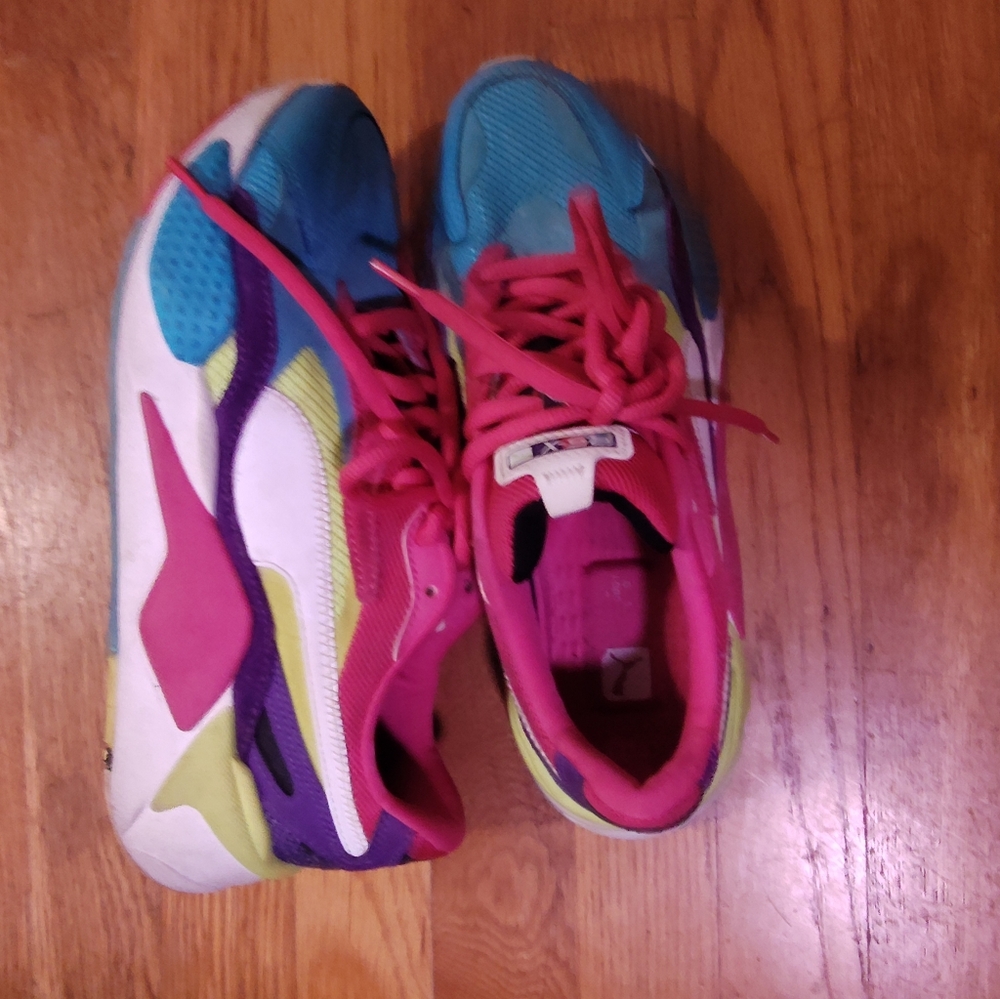 Women's Size 8.5 Puma RS-X Running Sneakers